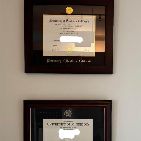 New in Box- University of Southern California USC 8.5 x 11 Diploma Frame - Picture 3 of 4